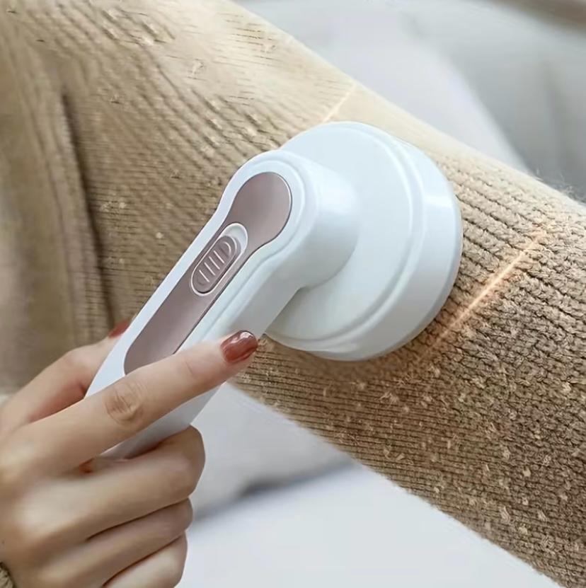 Rechargeable Electric Lint Remover .